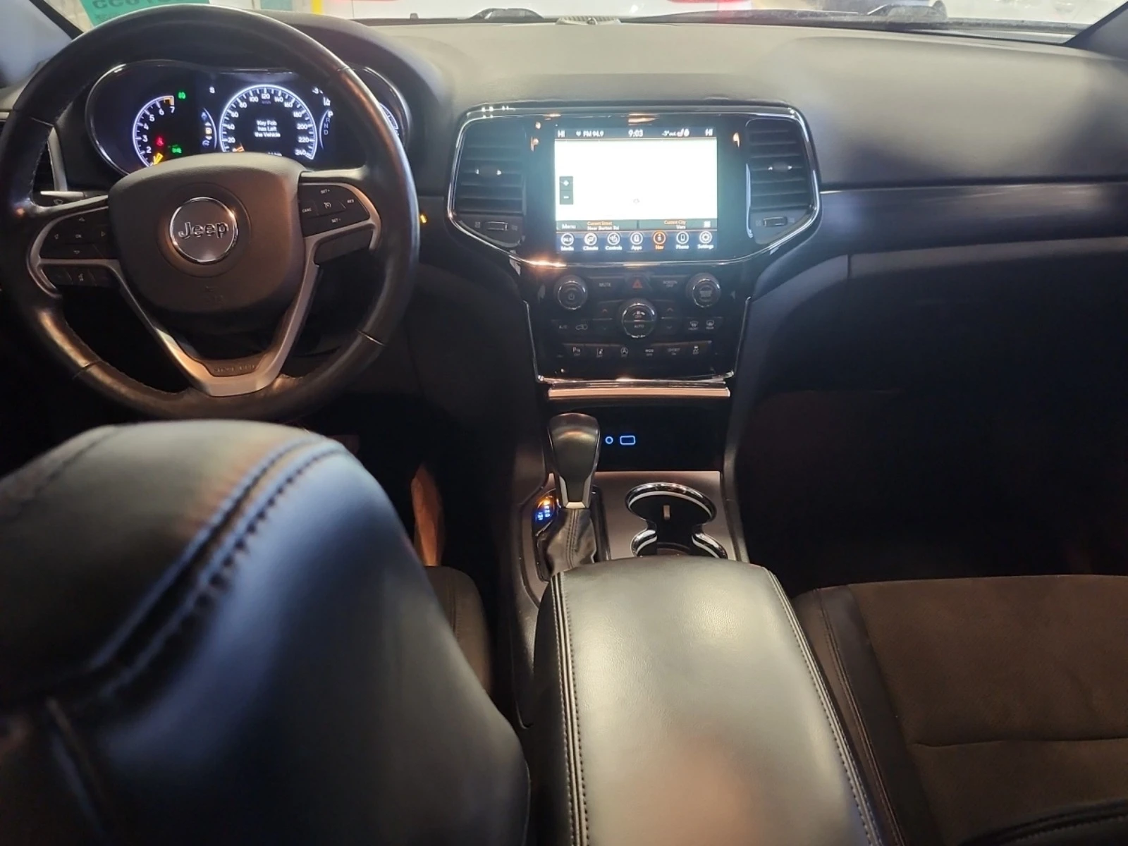 Jeep Grand cherokee ALTITUDE * * CARFAX * * АВТО КРЕДИТ * *  - изображение 6