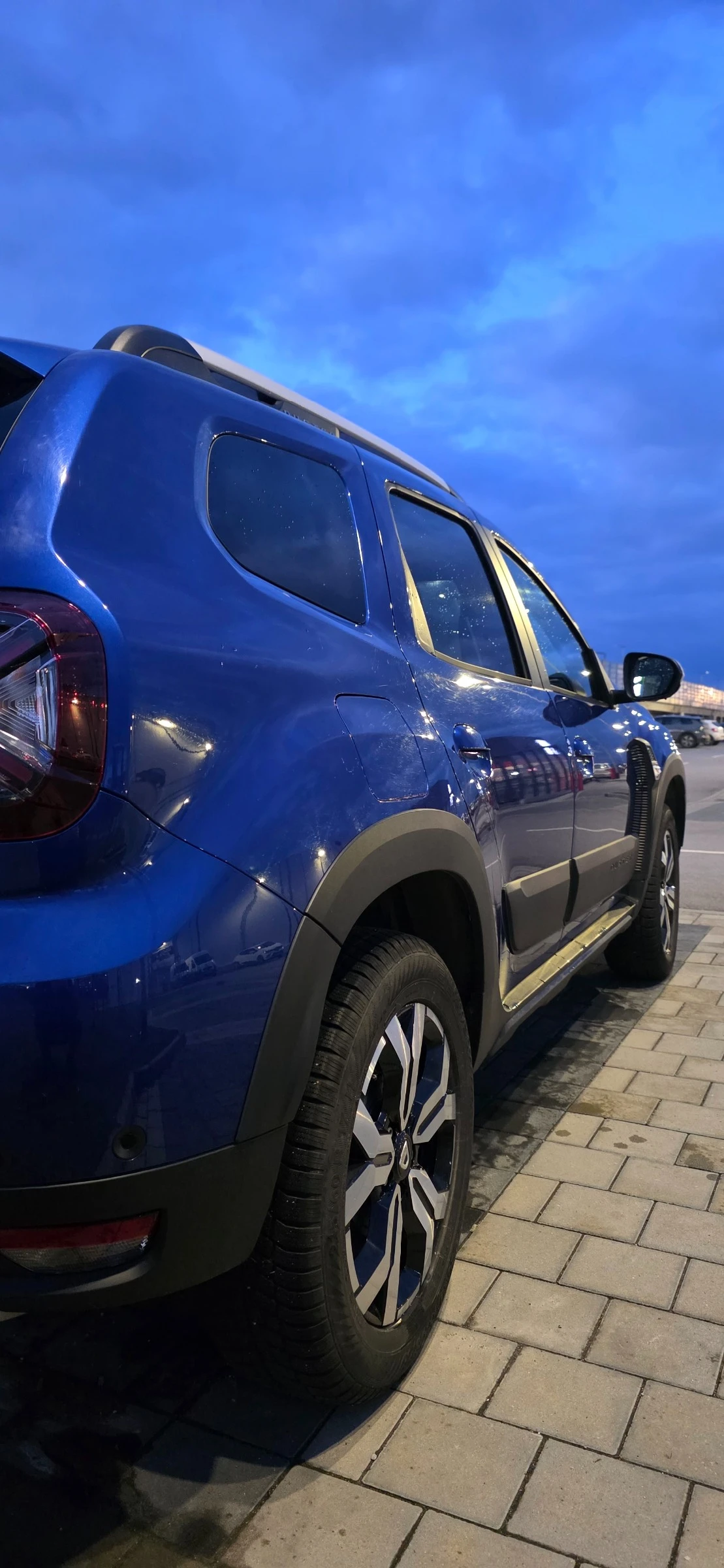 Dacia Duster TCe 100 ECO-G 4x2 BVM6  ����� �������� �������! | Mobile.bg � ����������� 6