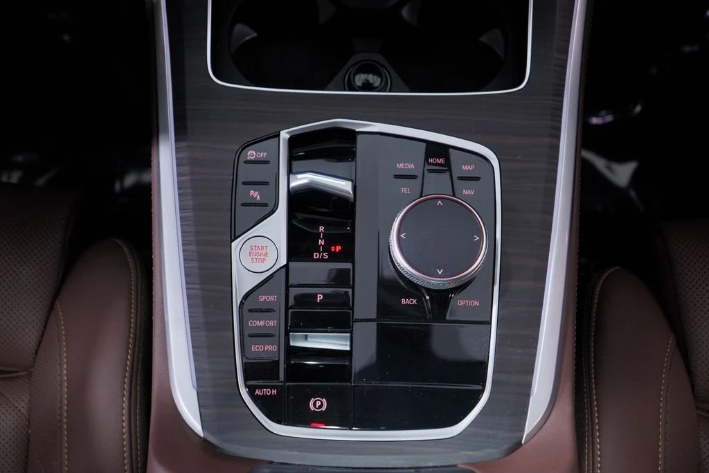 BMW X5 sDrive40i M-pack * В ГАРАНЦИЯ* , снимка 13 - Автомобили и джипове - 53741467