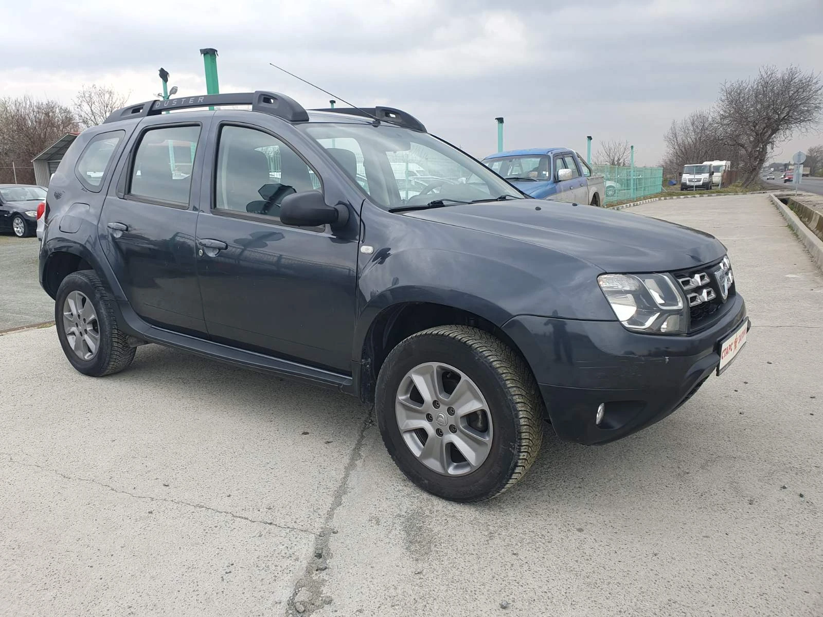 Dacia Duster 1, 6i  ГАЗ  Италия
