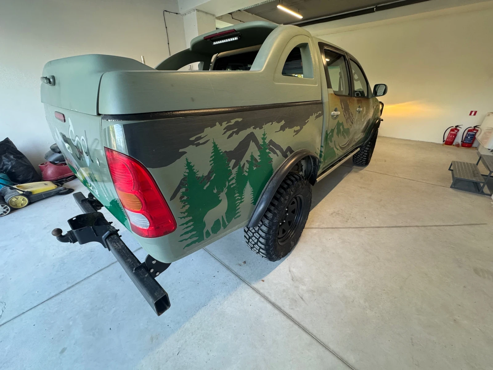 Toyota Hilux, снимка 3 - Автомобили и джипове - 54337232