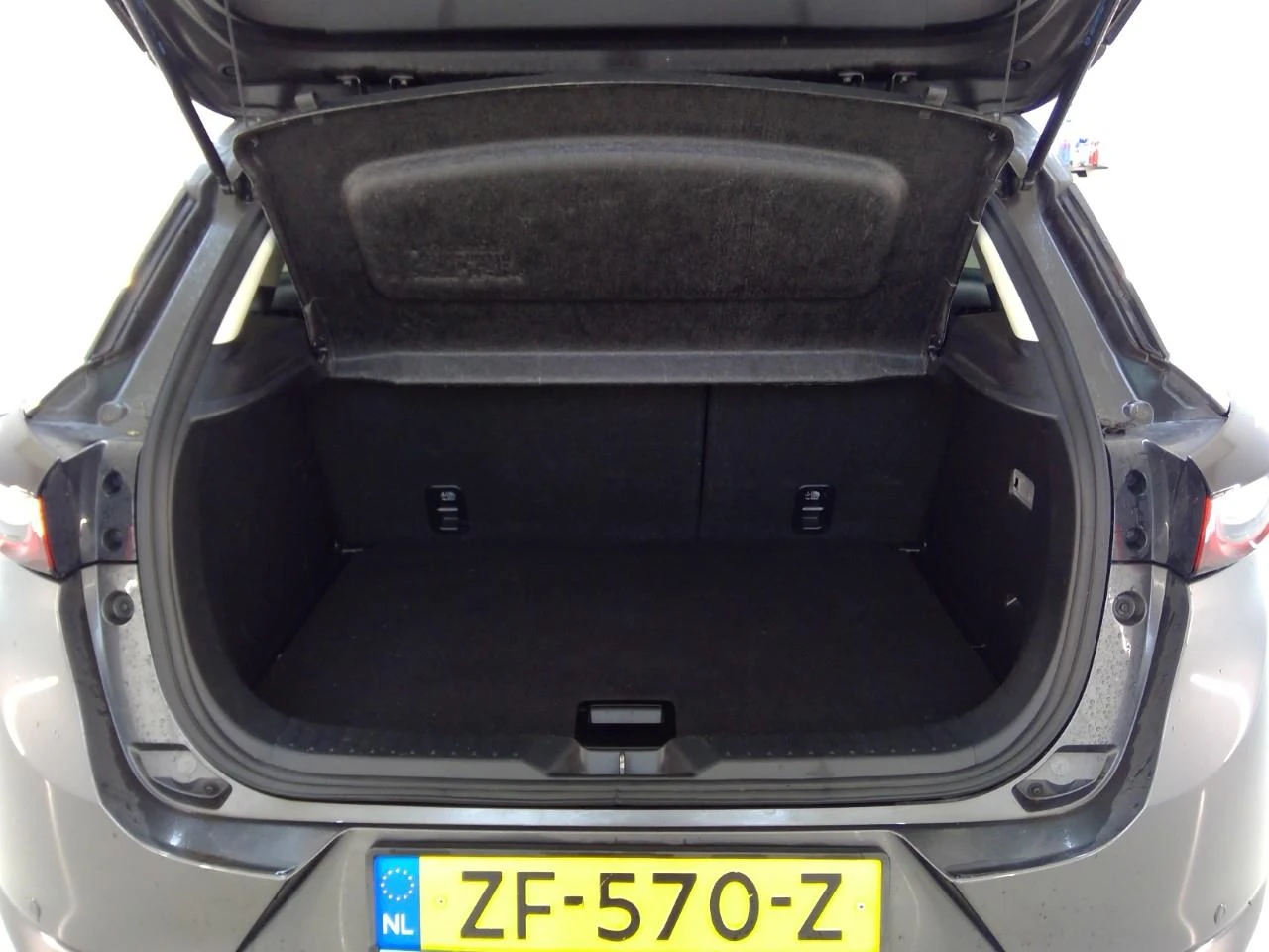 Mazda CX-3 2.0i/ SKYACTIV-G/ GT-M Оборудване/ Очакван!, снимка 8 - Автомобили и джипове - 55050574