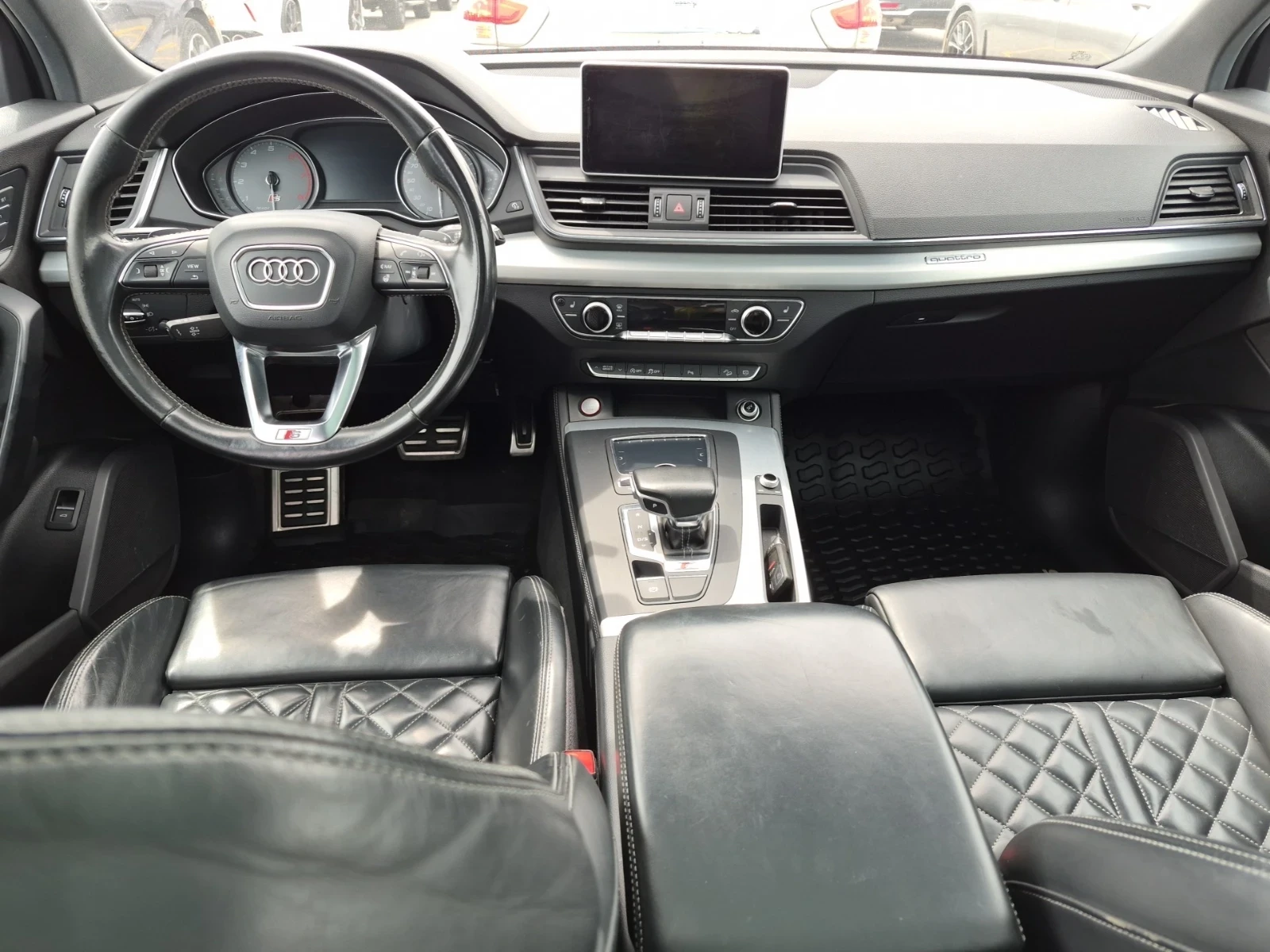 Audi SQ5 Technik* Bang & Olufsen, снимка 8 - Автомобили и джипове - 55263562