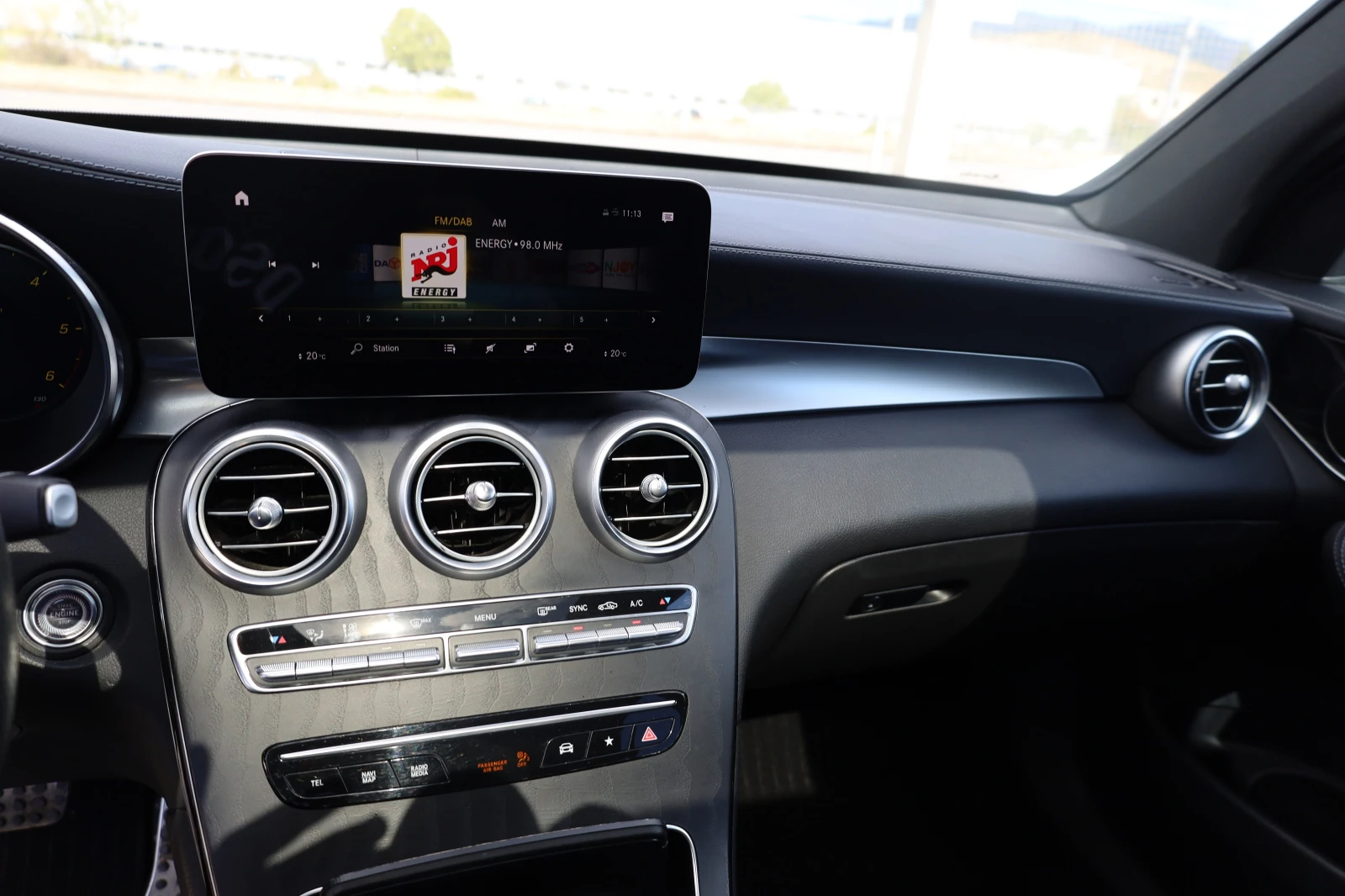 Mercedes-Benz GLC 300 Night edition 4matic, снимка 10 - Автомобили и джипове - 56016116