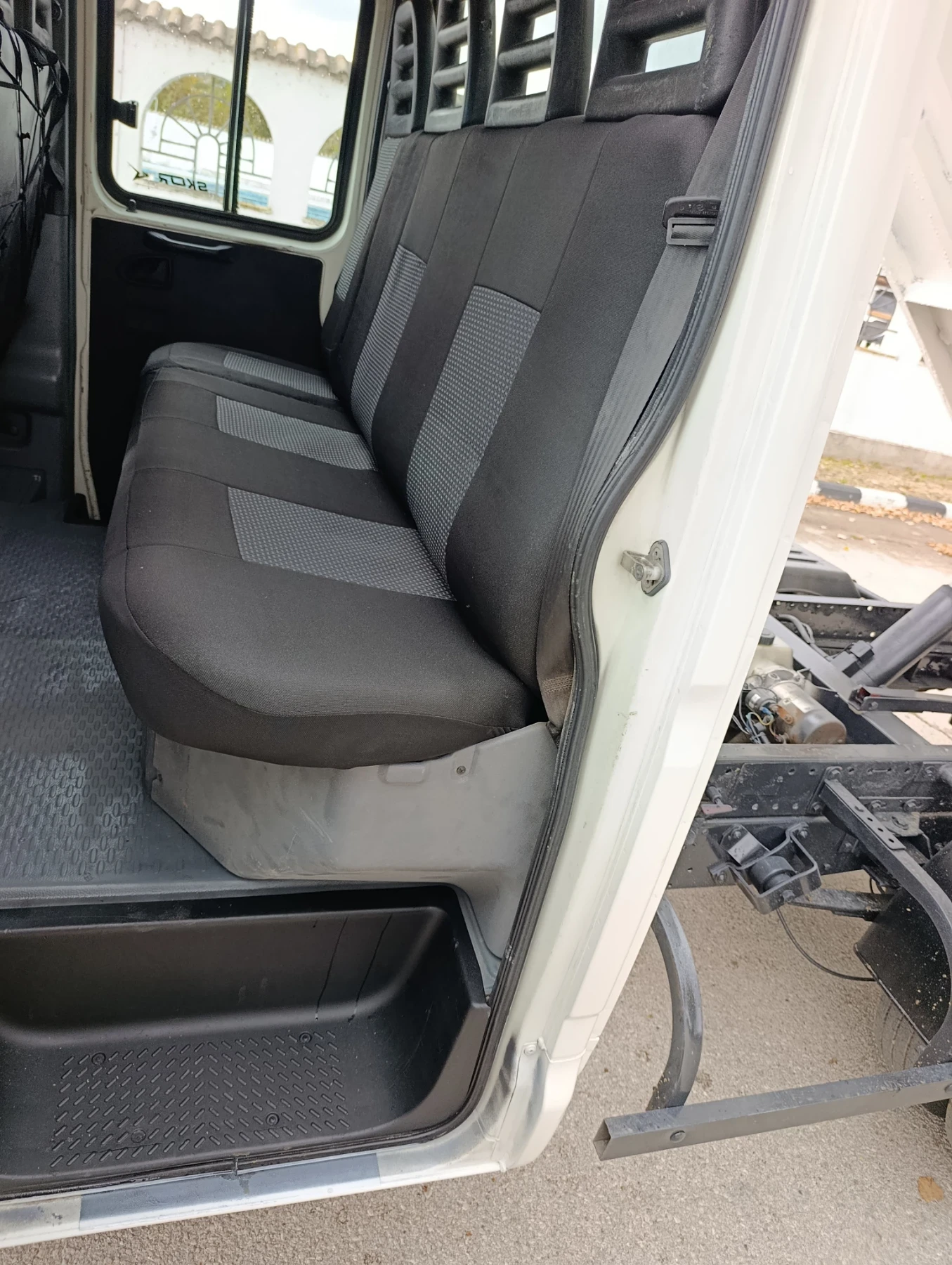 Iveco 35c13 7 места* Самосвал, снимка 9 - Бусове и автобуси - 56531583