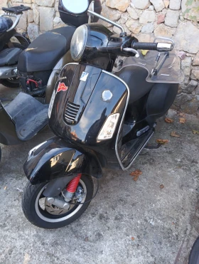 Vespa 300 300 gts , снимка 2