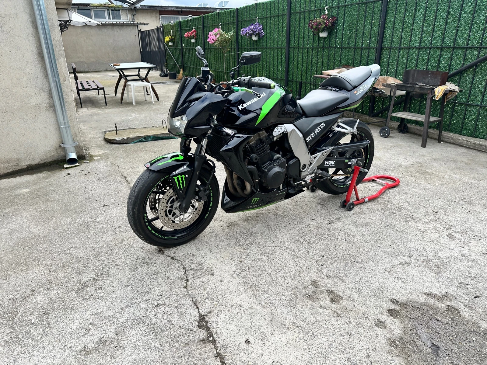 Kawasaki Z Z 750, снимка 4 - Мотоциклети и мототехника - 54592751
