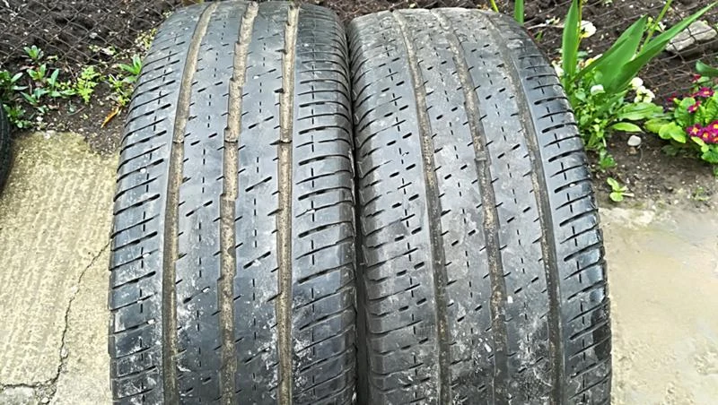 Гуми Летни 225/75R16, снимка 1 - Гуми и джанти - 25086728