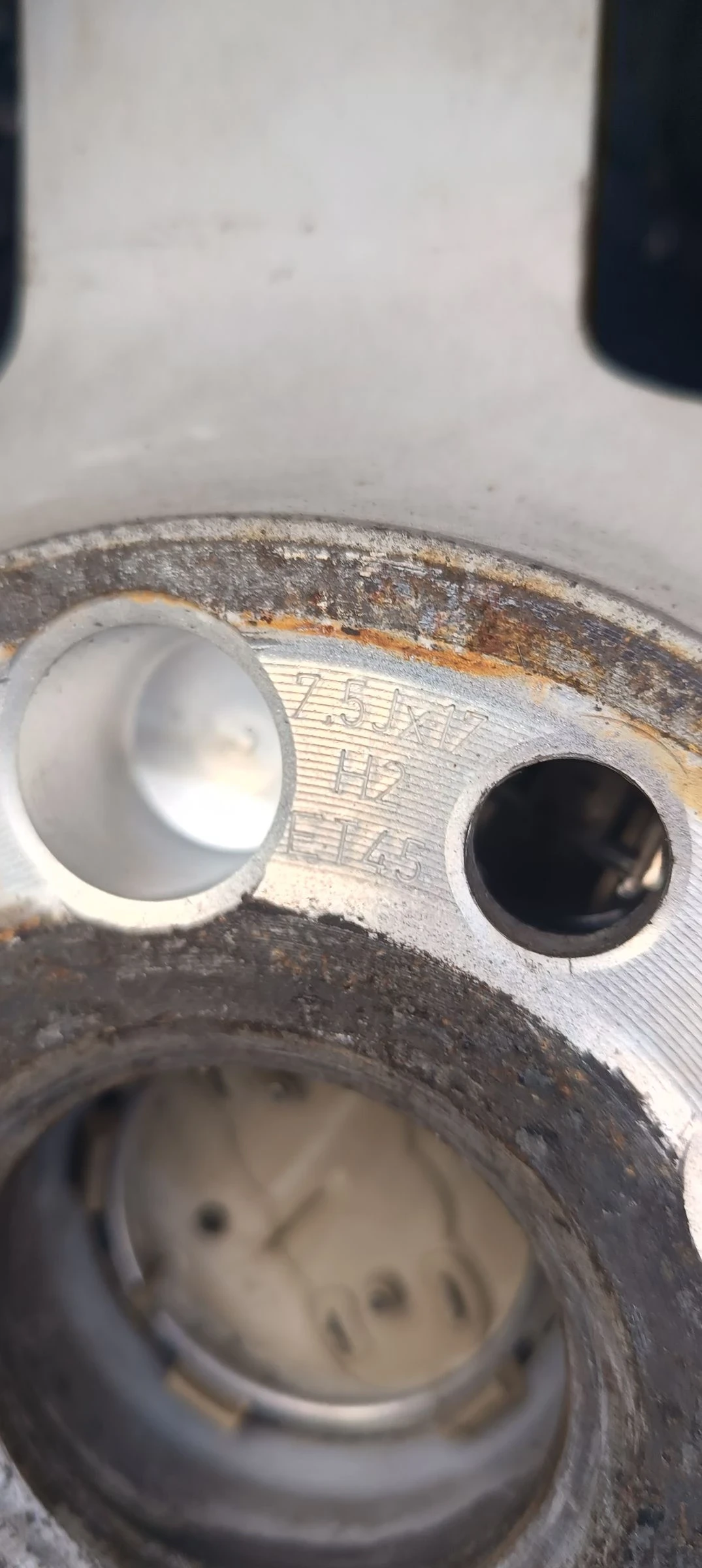    225/50R17  Audi A6 | Mobile.bg   9