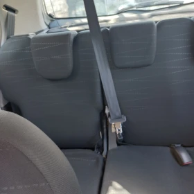 Toyota Yaris 1.3 Бензин, снимка 10