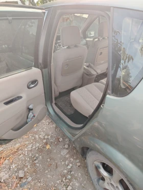 Renault Scenic 1.5 дци, снимка 4