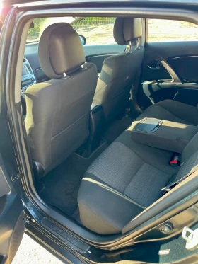 Toyota Avensis Toyota Avensis 1.8i Automat Navi | Mobile.bg    15