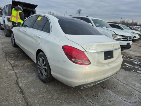 Mercedes-Benz C 300 * CARFAX * БЕЗ ПЪРВОНАЧАЛНА ВНОСКА, снимка 4