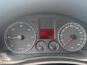 VW Golf 5* 1.9* Топ състояние  - 3300 € / 6454.24 лв. - 31556967 17