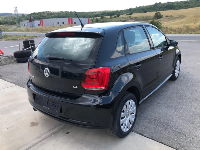 VW Polo 1.4I, снимка 3 - Автомобили и джипове - 46676523