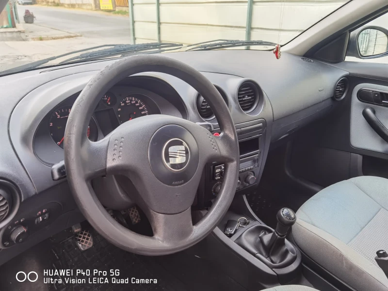 Seat Ibiza, снимка 3 - Автомобили и джипове - 47764761