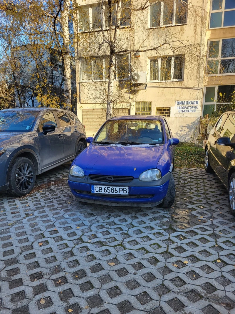 Opel Corsa Газов инжекцион, снимка 1 - Автомобили и джипове - 48148769