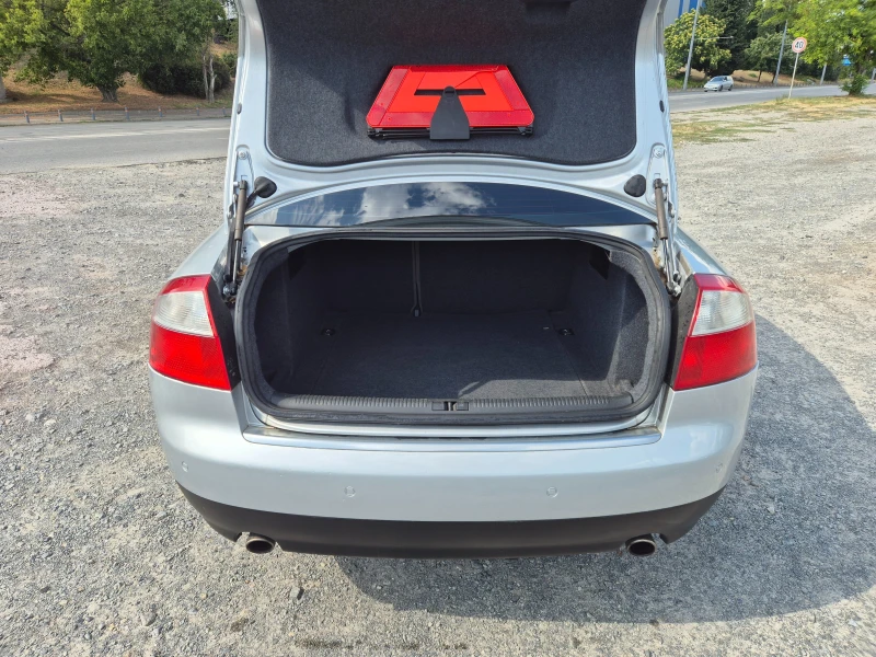 Audi A4 1.8Turbo, снимка 11 - Автомобили и джипове - 48149277