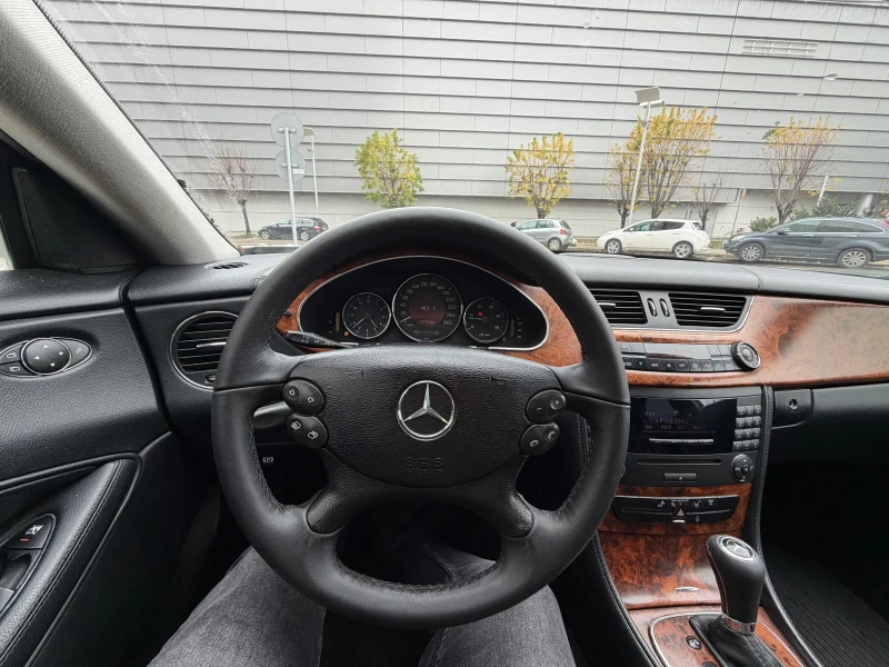 Mercedes-Benz CLS 320 НА* ПРУЖИНИ* КОЖА* NAVI, снимка 11 - Автомобили и джипове - 49922973