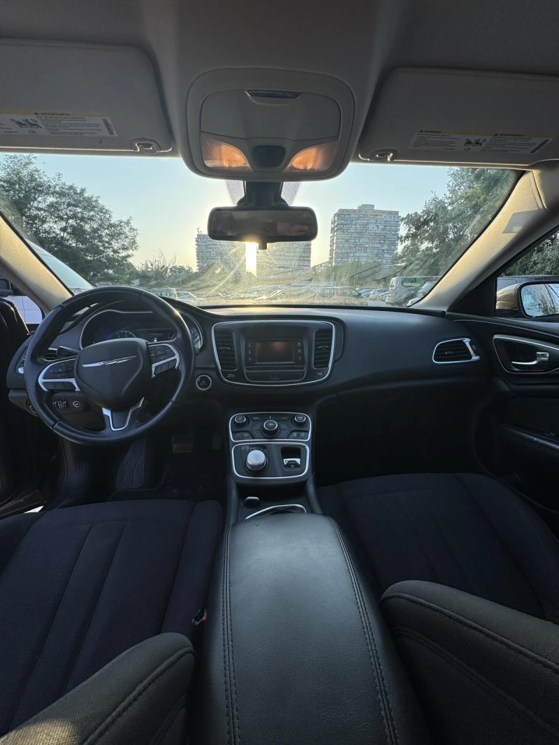 Chrysler 200, снимка 9 - Автомобили и джипове - 52616031