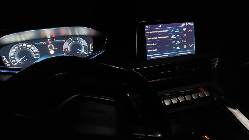 Peugeot 3008 1.5HDI, снимка 7 - Автомобили и джипове - 51711853