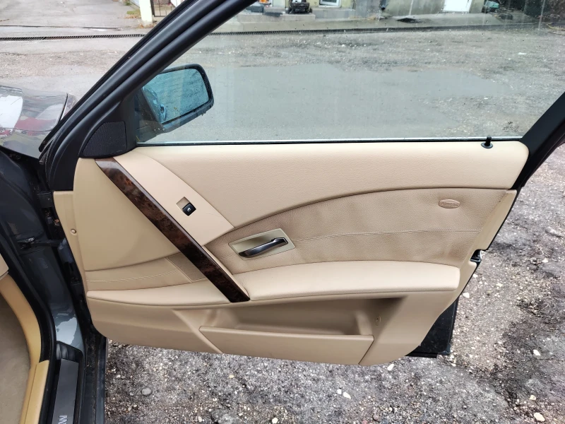 BMW 530 XD, снимка 13 - Автомобили и джипове - 52212252