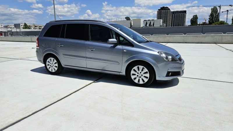 Opel Zafira Cosmo 7местна, снимка 3 - Автомобили и джипове - 52530386