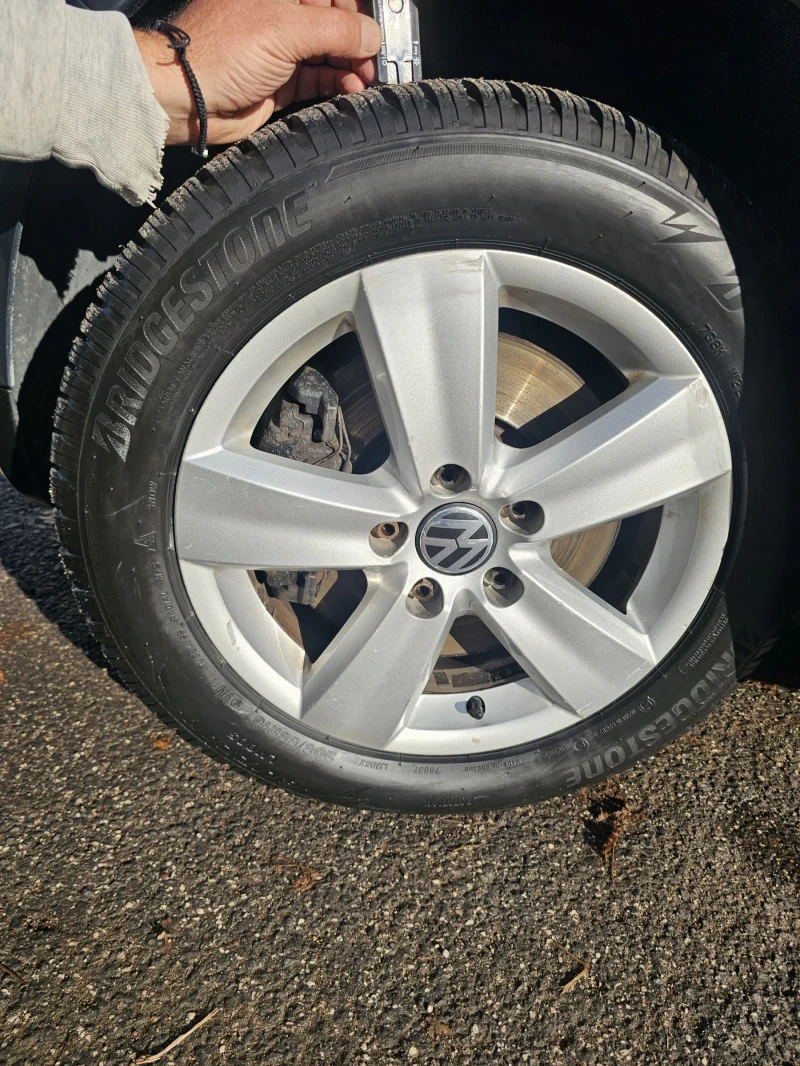 VW Caddy 2.0 TDI, снимка 14 - Автомобили и джипове - 52435694