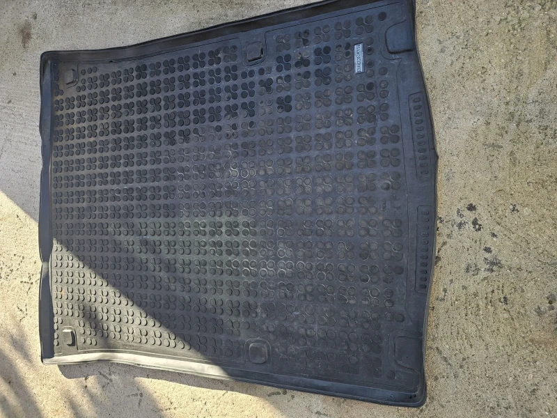 VW Caddy 2.0 TDI, снимка 17 - Автомобили и джипове - 52435694