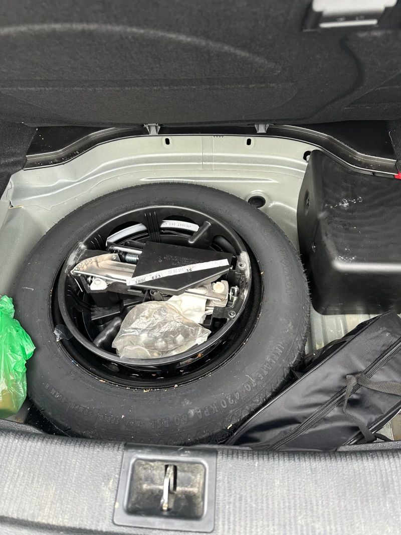 Mercedes-Benz C 220 W204 AMG PACK, снимка 6 - Автомобили и джипове - 52449641