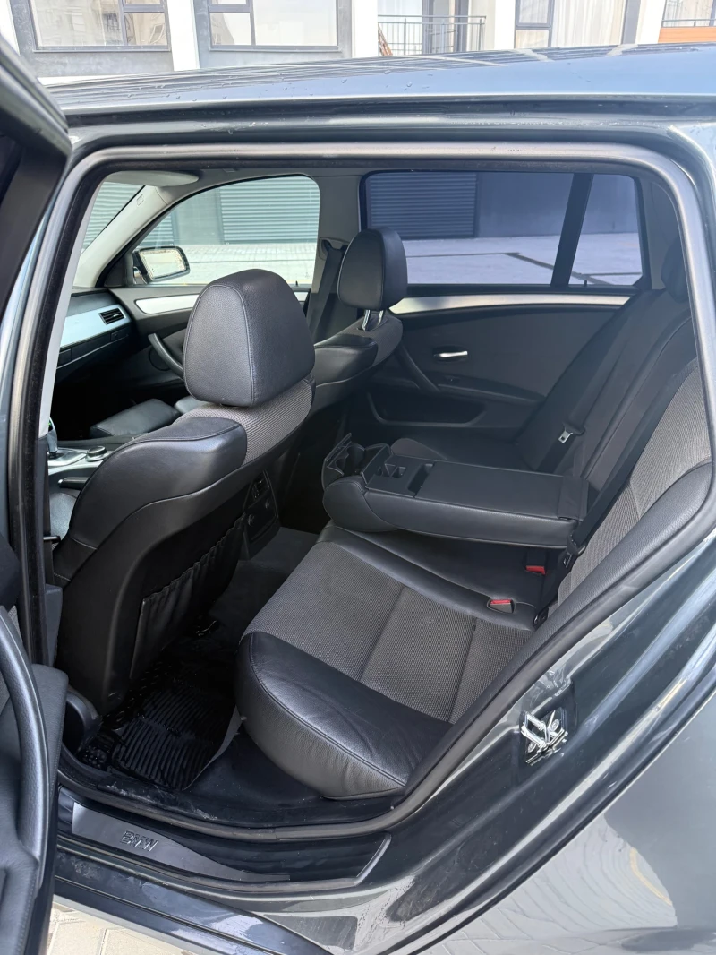 BMW 523 LCI, снимка 10 - Автомобили и джипове - 52628737