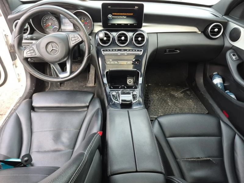 Mercedes-Benz C 300 * CARFAX * БЕЗ ПЪРВОНАЧАЛНА ВНОСКА, снимка 11 - Автомобили и джипове - 53000809
