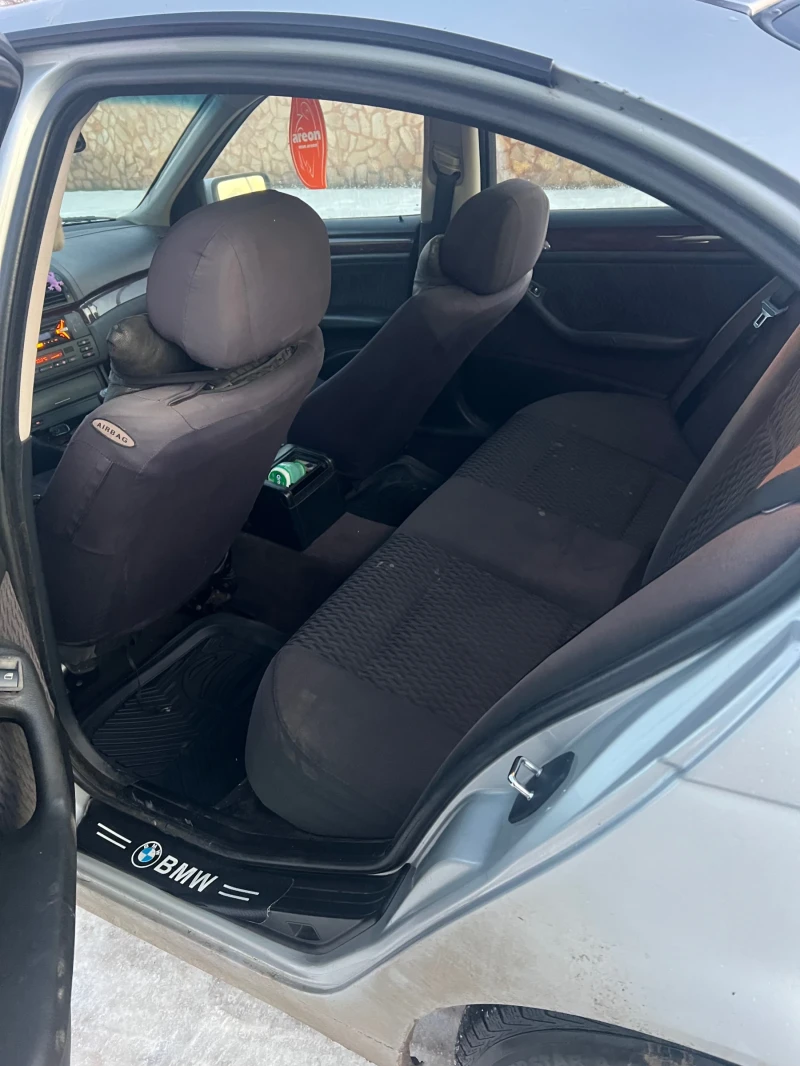 BMW 320, снимка 7 - Автомобили и джипове - 53131168