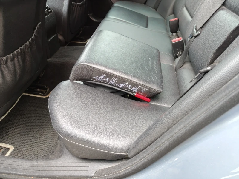 Mercedes-Benz C 280 LPG, снимка 11 - Автомобили и джипове - 53399753