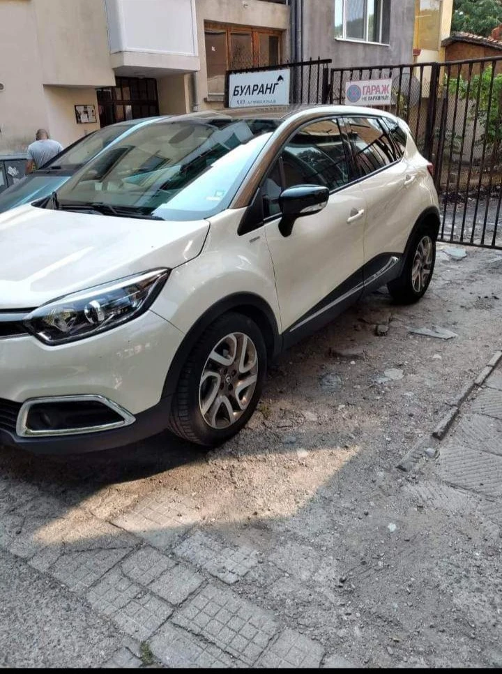 Renault Captur 1.5 , DSI, EVRO 6, снимка 3 - Автомобили и джипове - 47196668