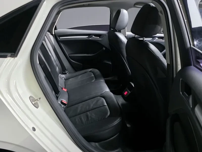 Audi A3 1.6 TDI | Mobile.bg � ����������� 12