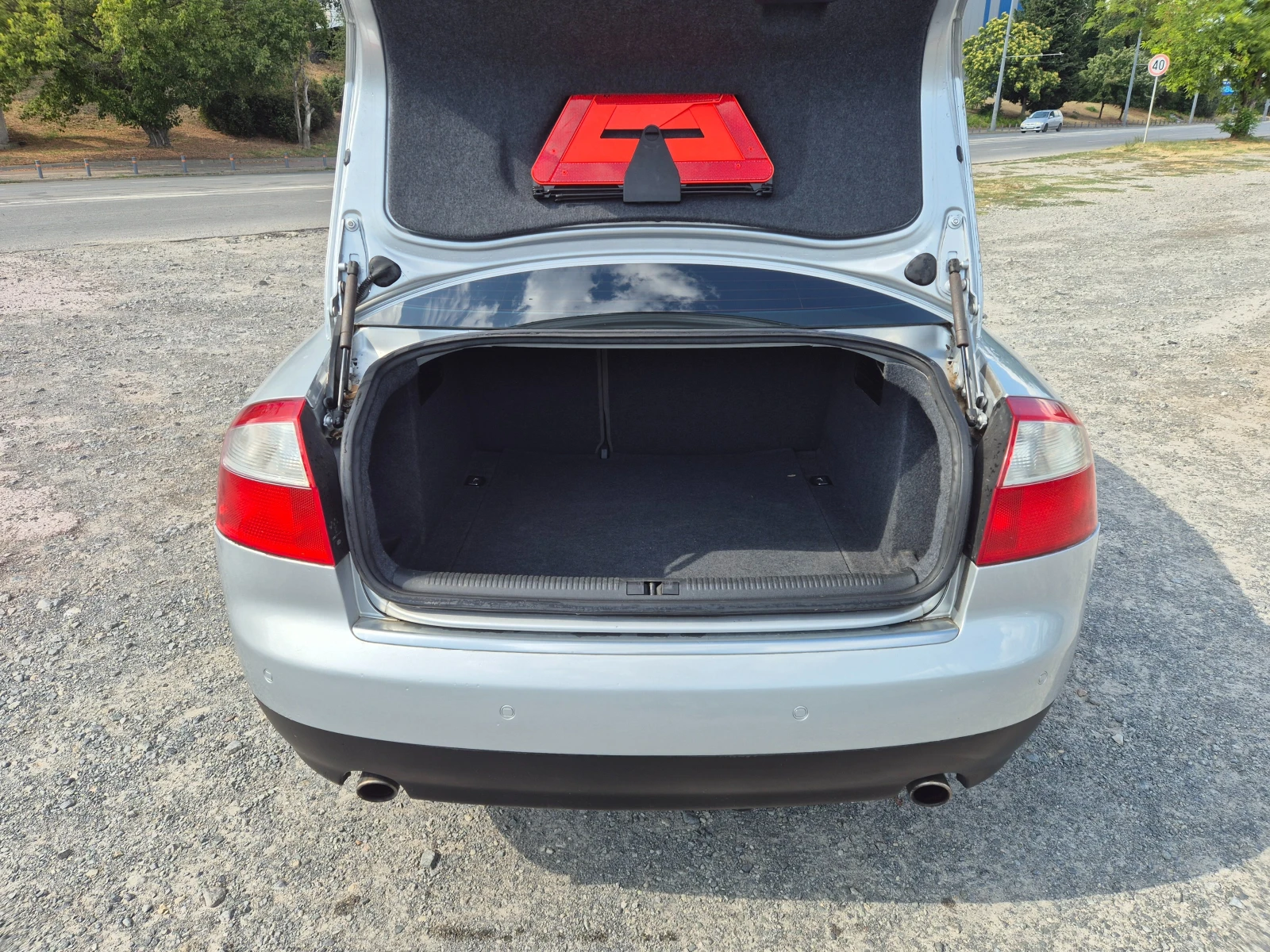 Audi A4 1.8Turbo | Mobile.bg   11