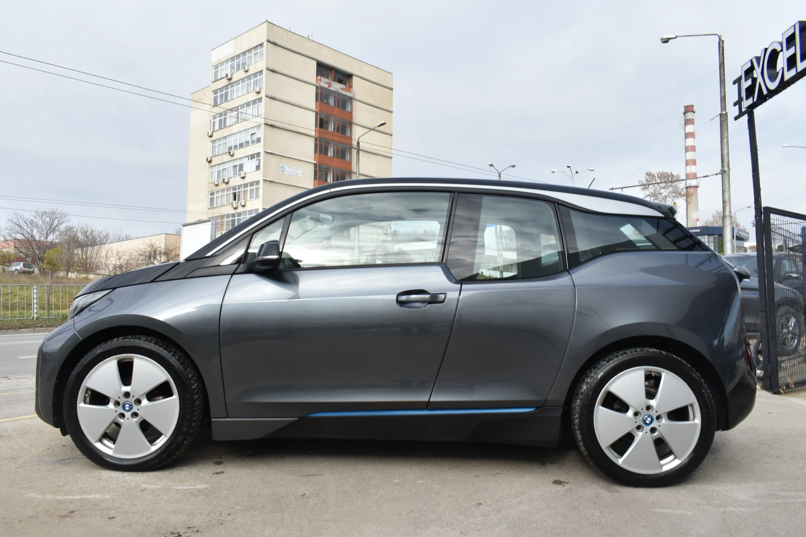 BMW i3 120Ah/ 42.2kw/h FULL - изображение 3