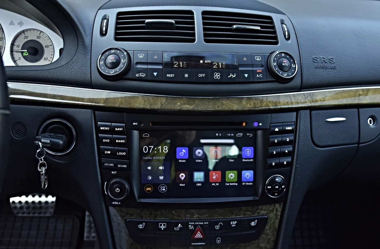 Mercedes-Benz E 420 V8 BI TURBO | Mobile.bg   12