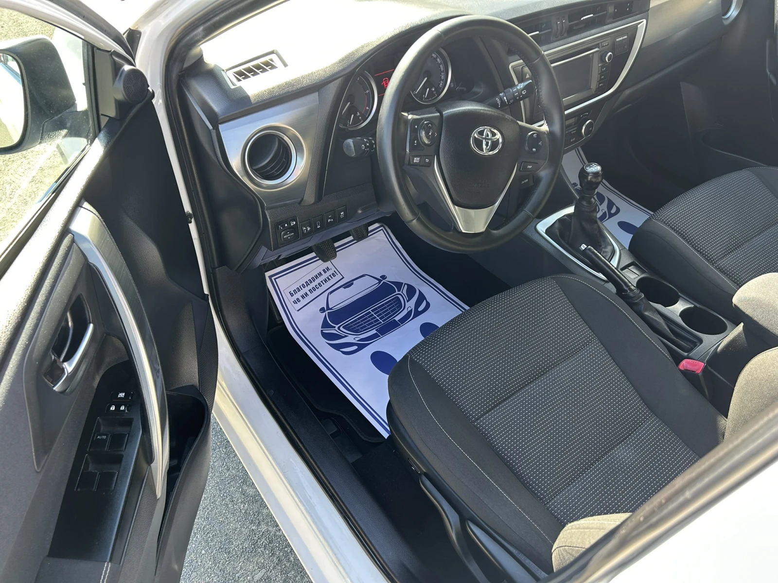 Toyota Auris 1.4D4d/90кс/6ск/Камера/E5 - изображение 9