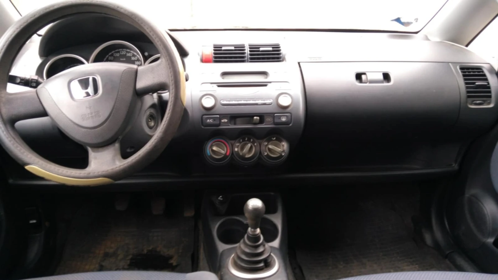 Honda Jazz  - изображение 9
