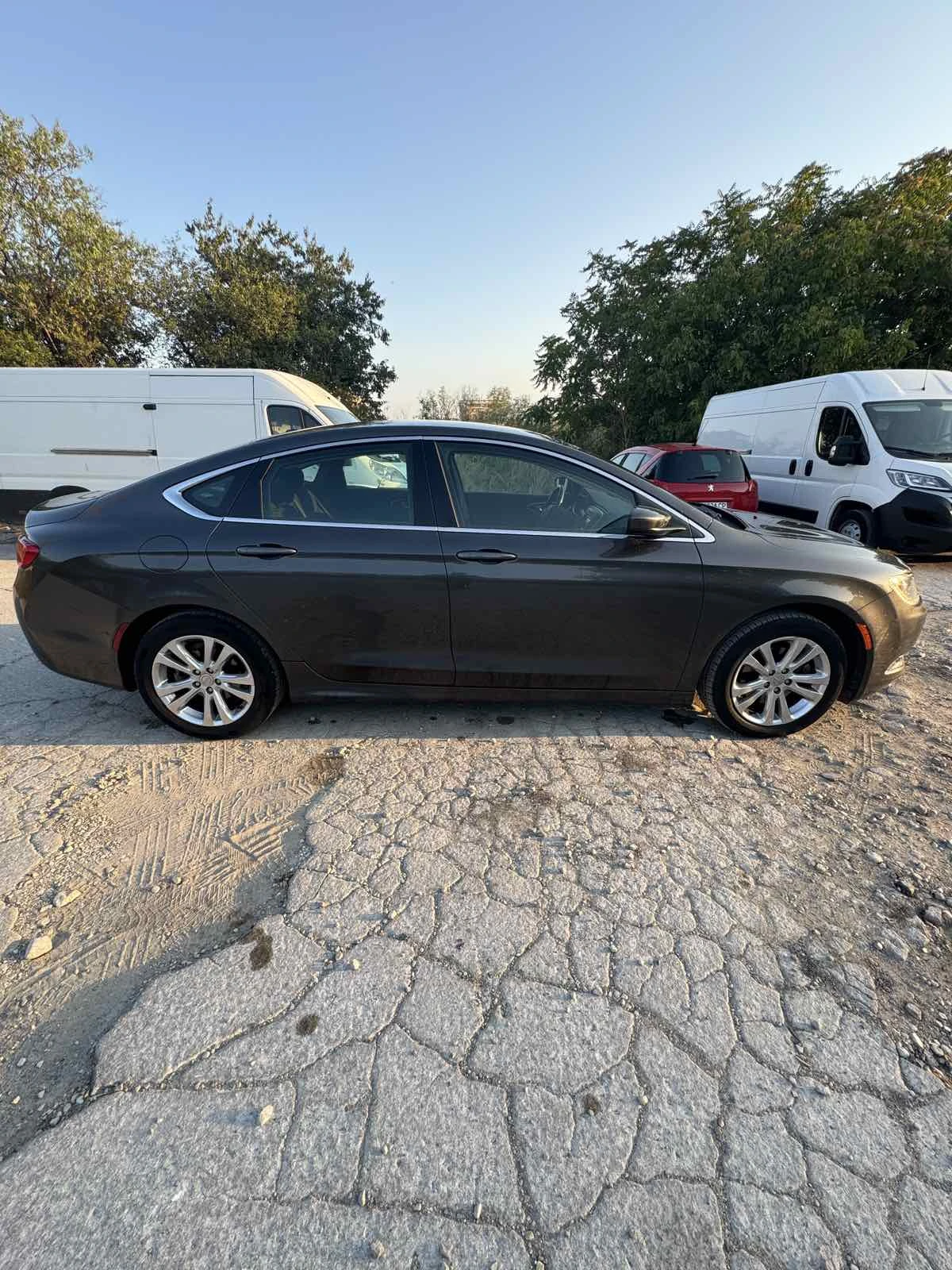 Chrysler 200 | Mobile.bg — изображение 7