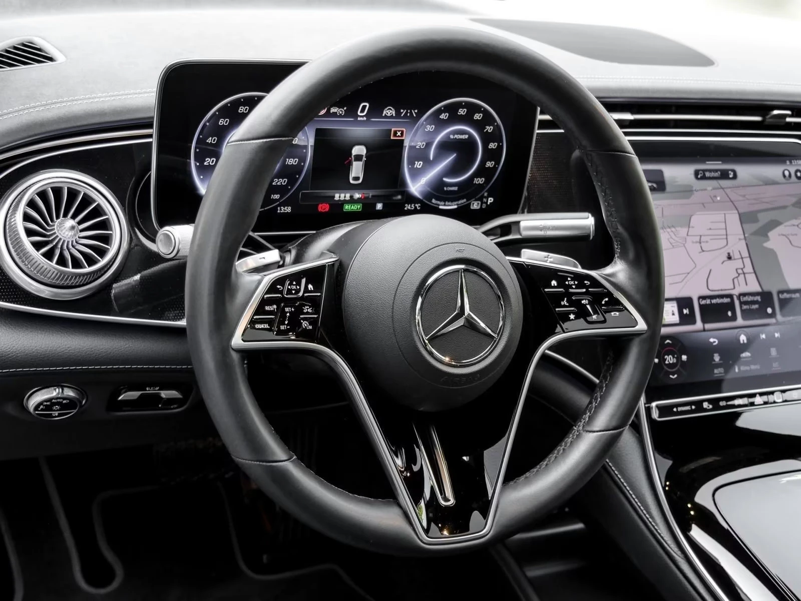 Mercedes-Benz EQS 450+ /333HP/PANO/MEMO/360/BURM/HUD/LED/DIGI/408g - изображение 4