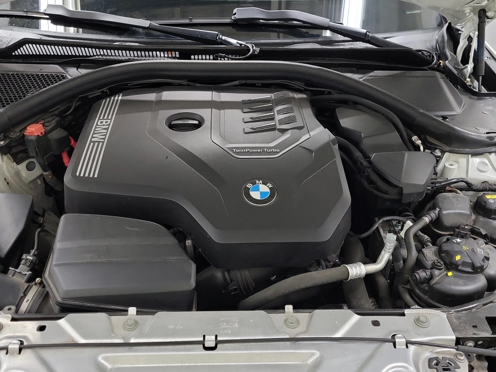 BMW 330 * XI* CARFAX *    | Mobile.bg   12