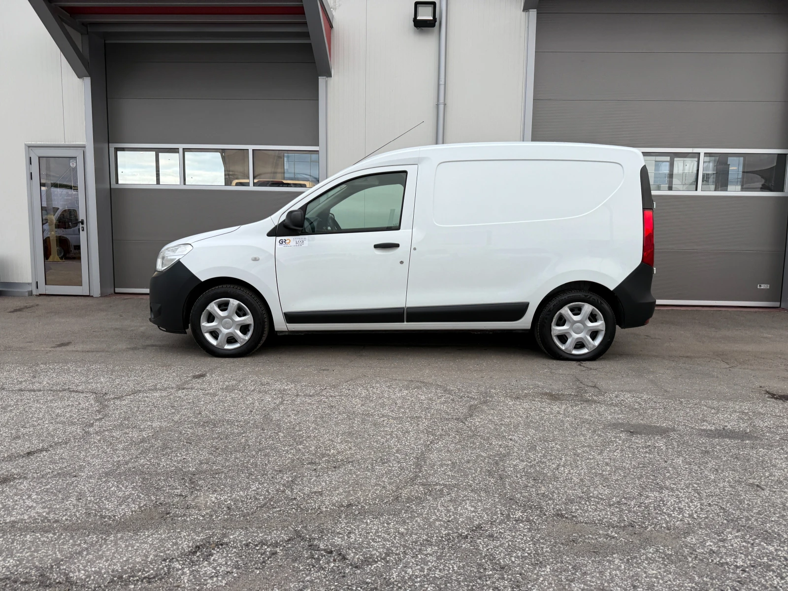 Dacia Dokker N1 1.6 + ГАЗ - изображение 2