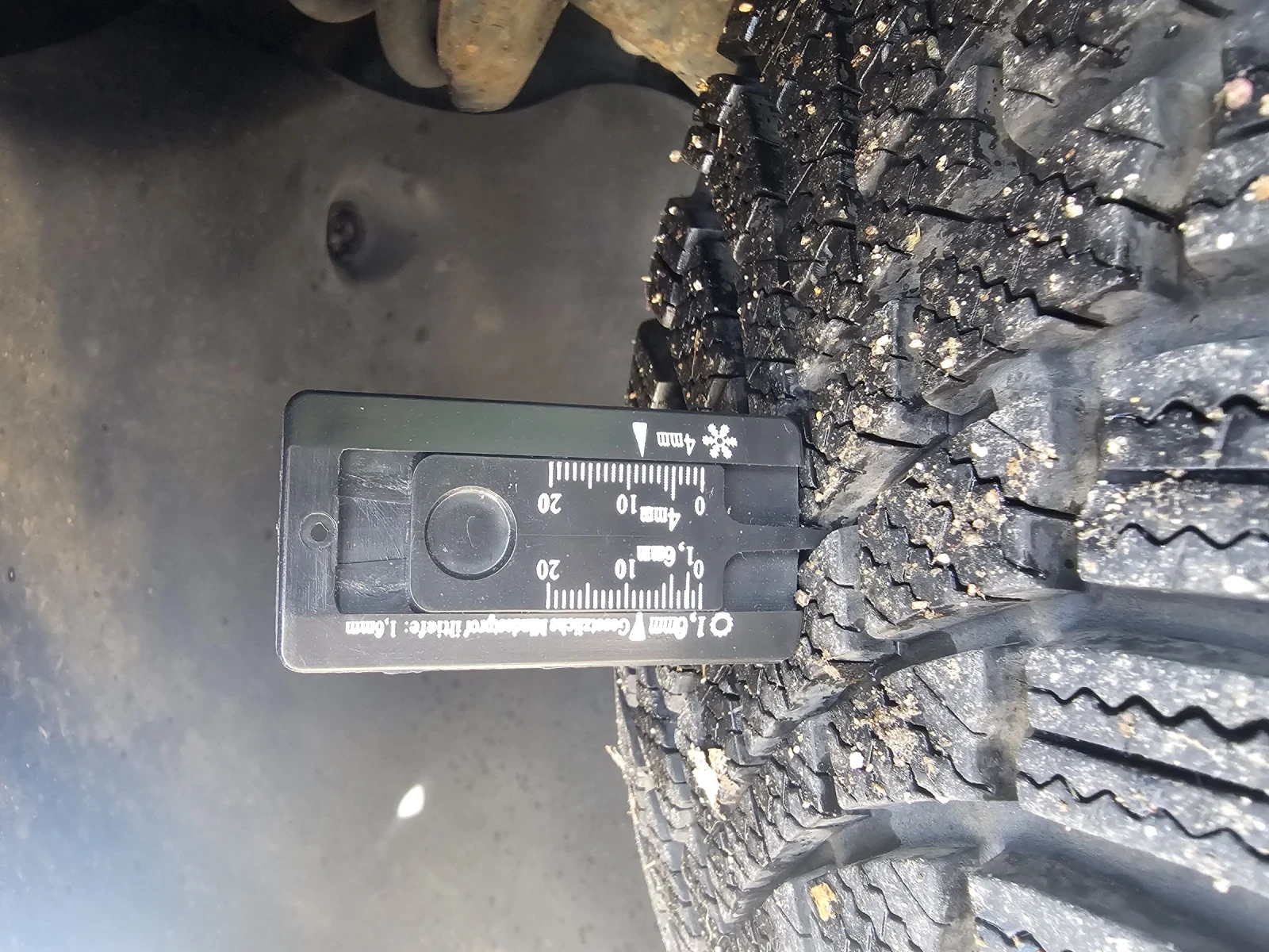 VW Caddy 2.0 TDI | Mobile.bg   15