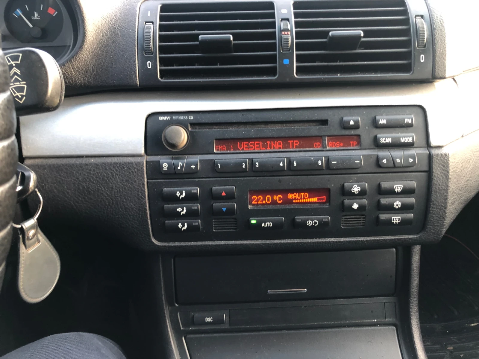 BMW 320 Facelift 6 skorosti - изображение 9