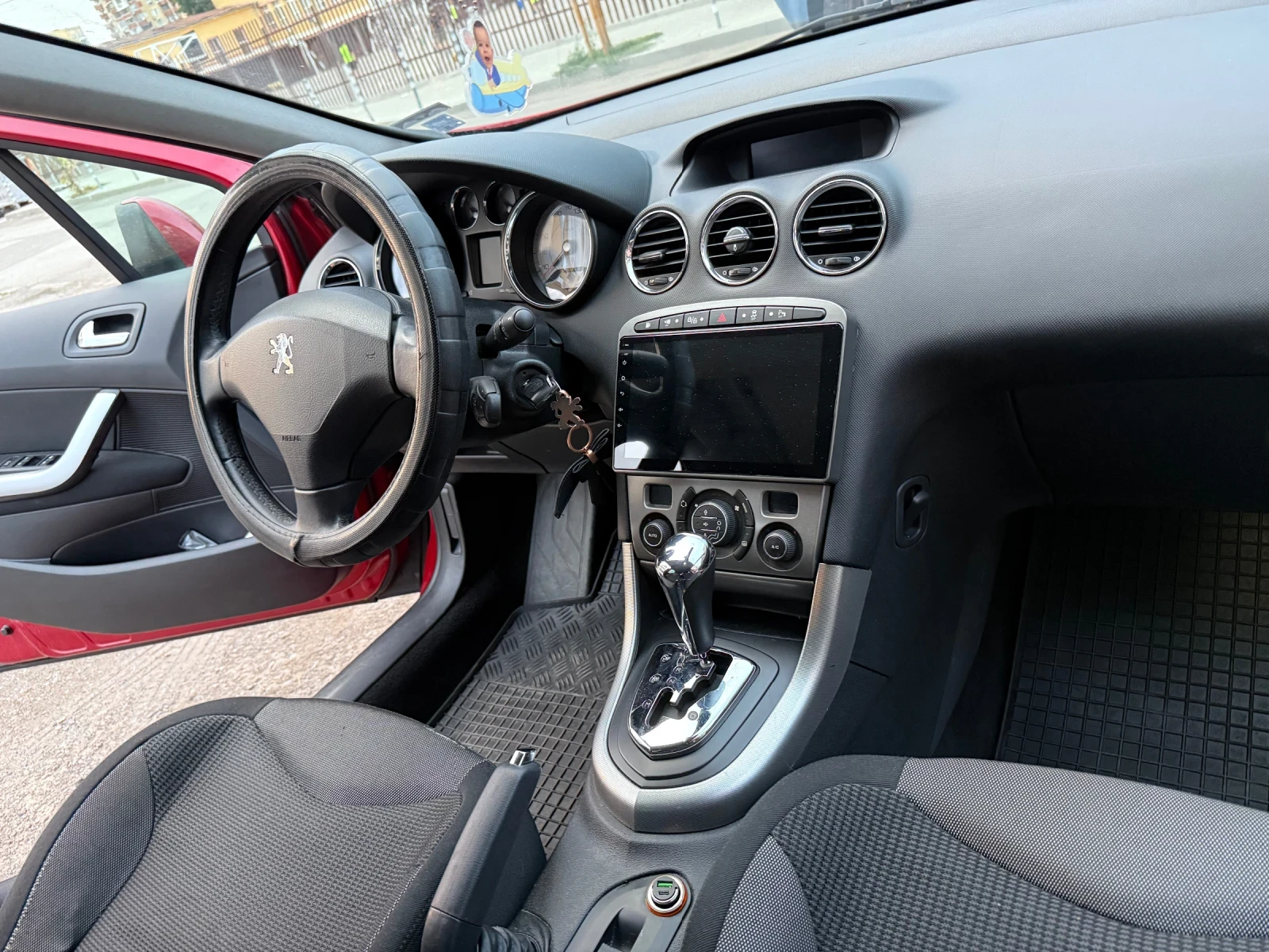 Peugeot 308 2.0 HDI, снимка 8 - Автомобили и джипове - 54083744