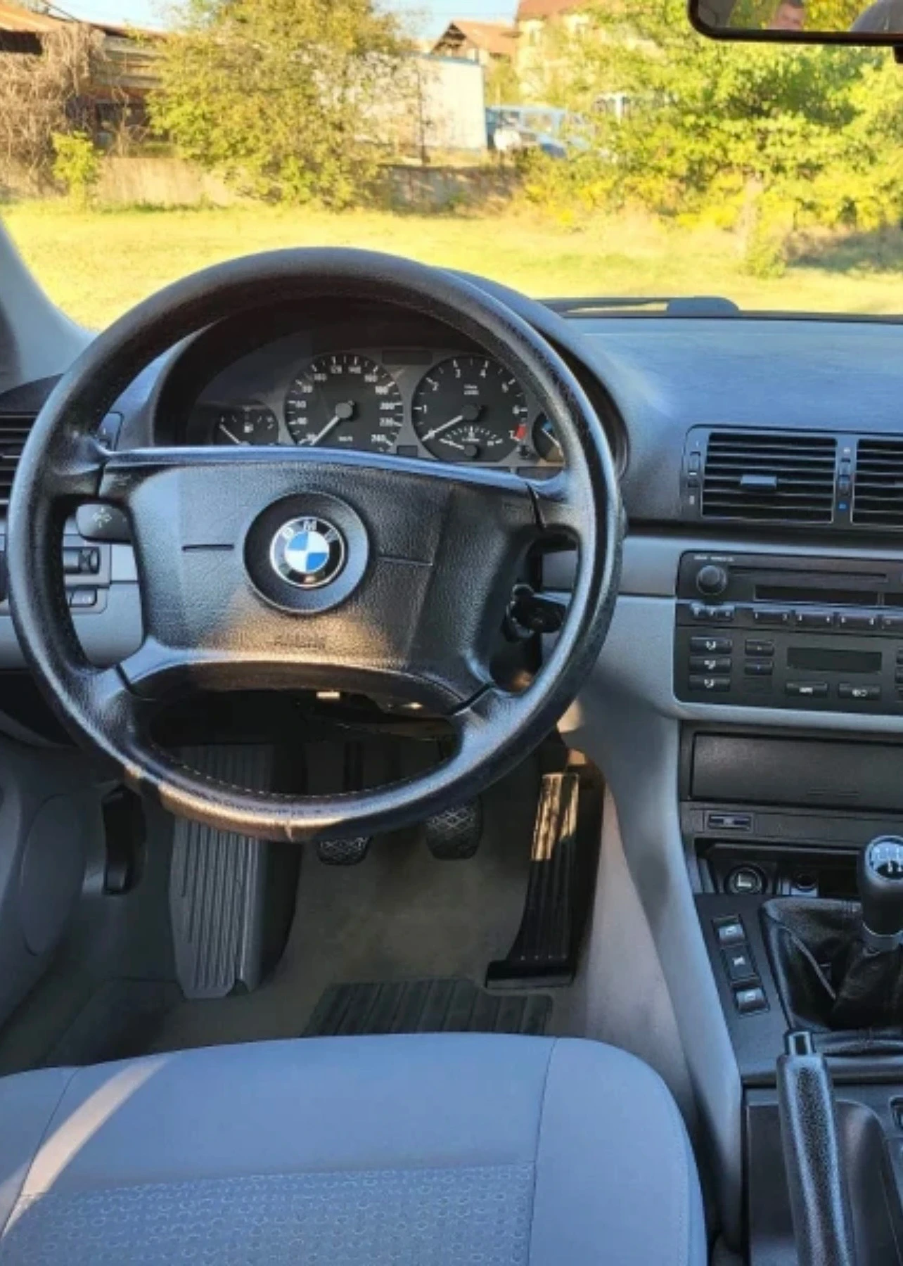 BMW 318 * Реални 137000 километра* , снимка 5 - Автомобили и джипове - 53821202