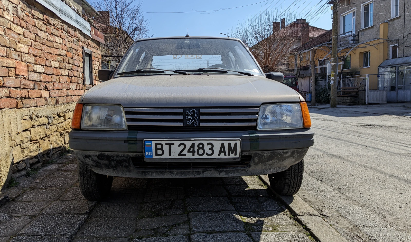 Peugeot 205